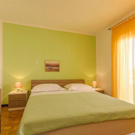 Apartments Grgo Vodice Ngoại thất bức ảnh