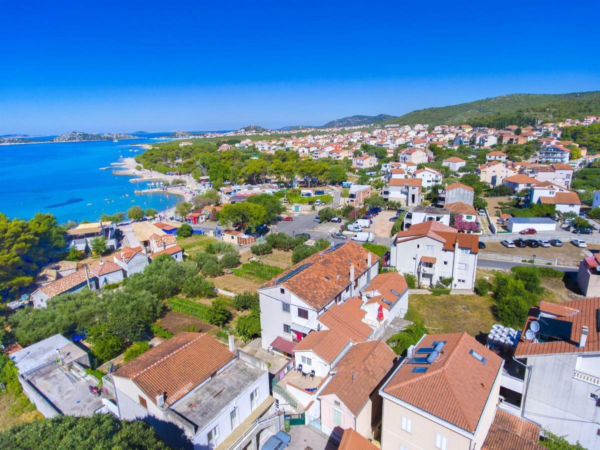 Apartments Grgo Vodice Ngoại thất bức ảnh