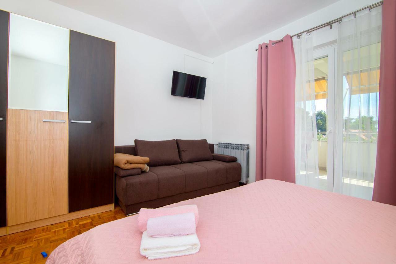 Apartments Grgo Vodice Ngoại thất bức ảnh