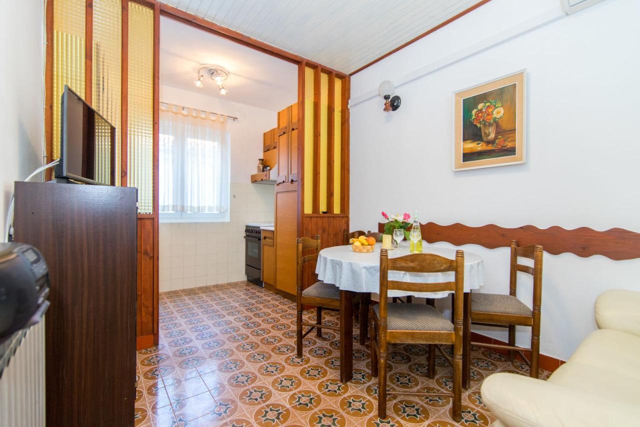 Apartments Grgo Vodice Ngoại thất bức ảnh